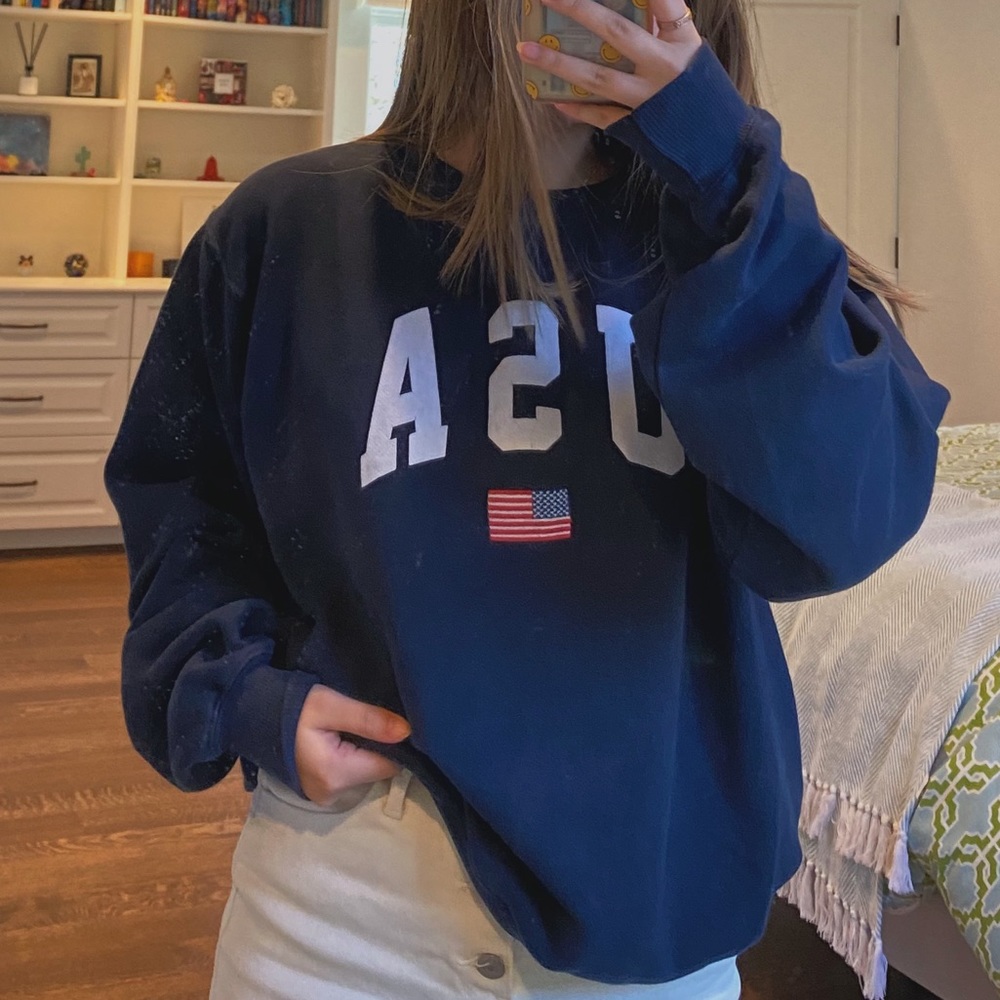 brandy melville USA sweatshirt